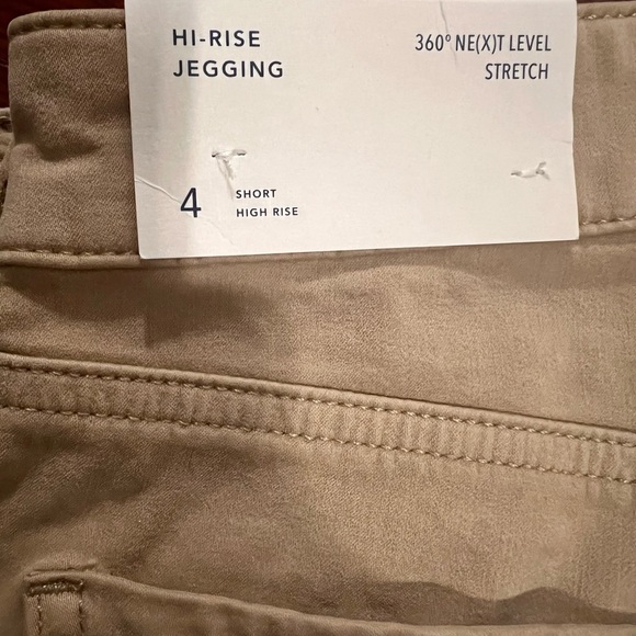 American Eagle Brand New Khaki Jegging - Picture 6 of 8